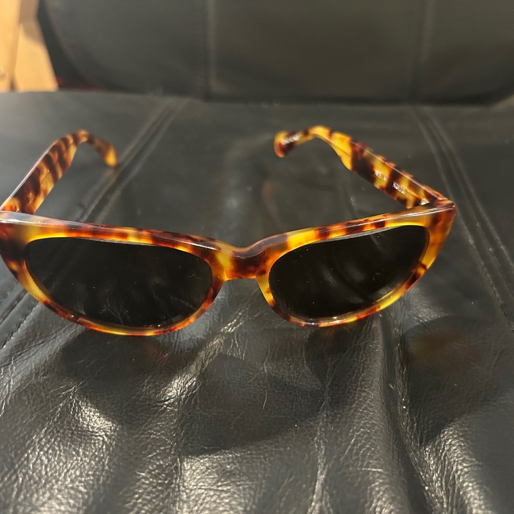 Dkny Tortoise Shell Eyewear View 6